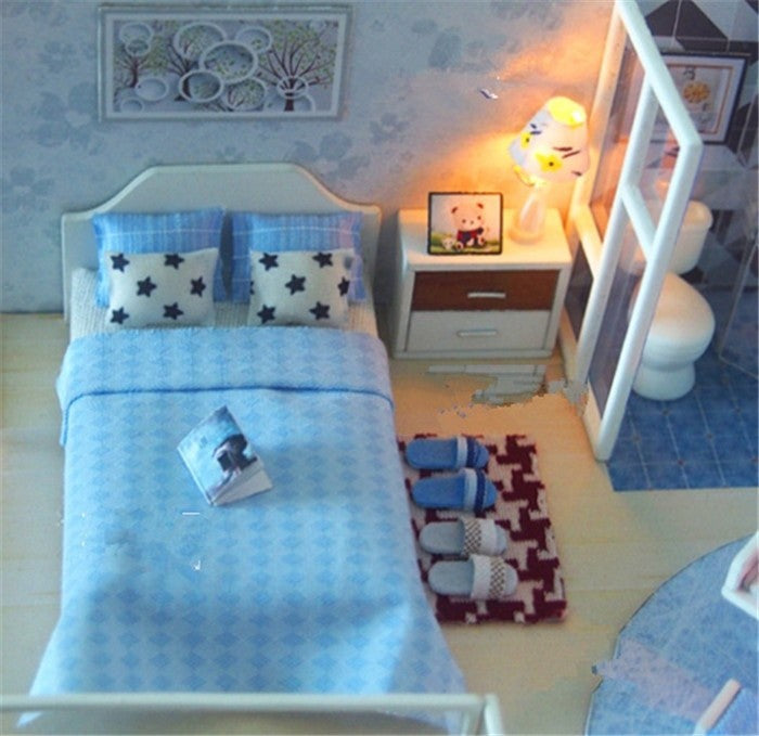 Cutebee Revo Loft DIY Dollhouse Kit