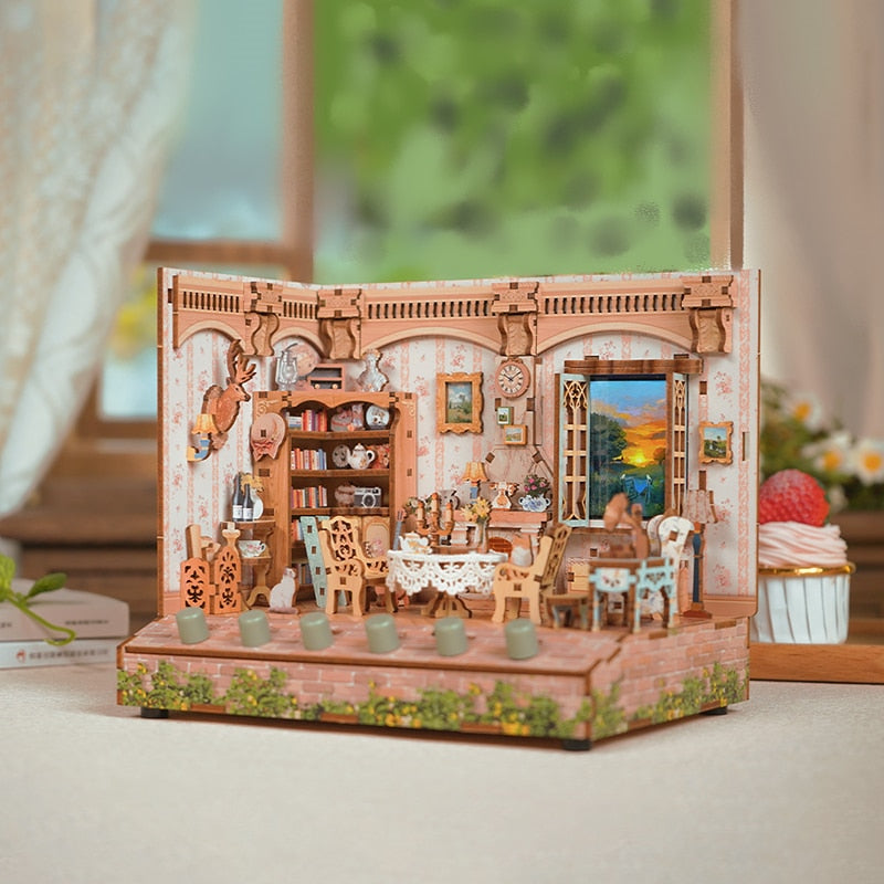 Van Gogh's Bedroom DIY Dollhouse Kit - Mycutebee