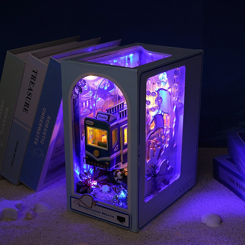 Underwater World DIY Book Nook Kit