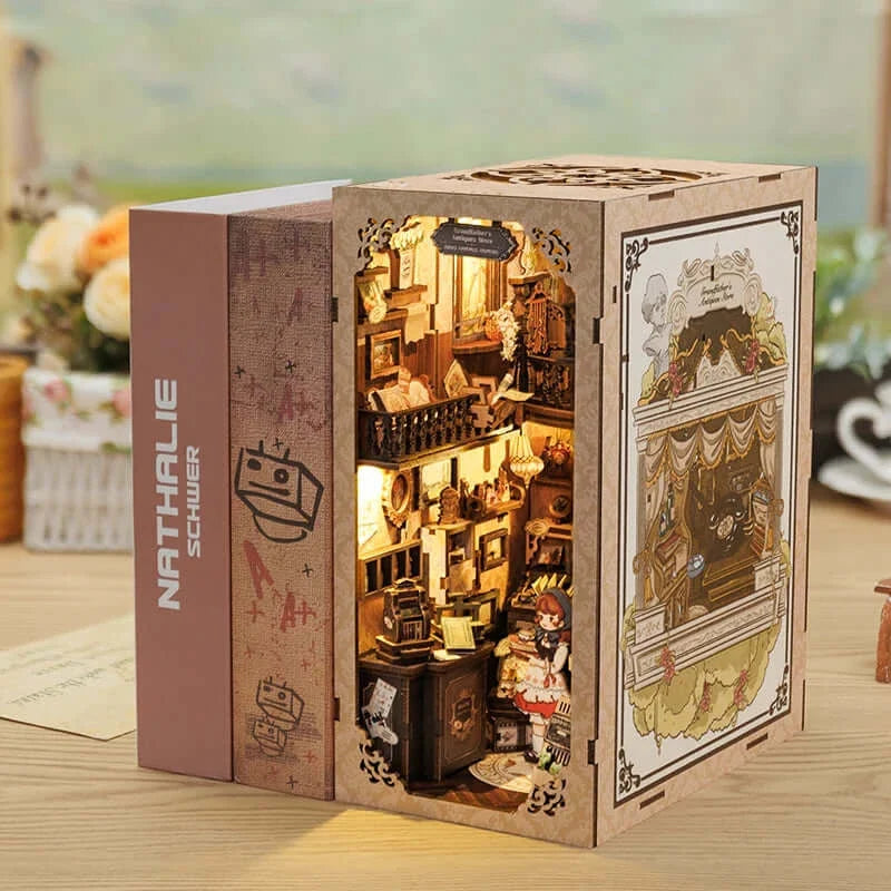 CUTEBEE Grandfather's Antique Store DIY Book Nook Kit