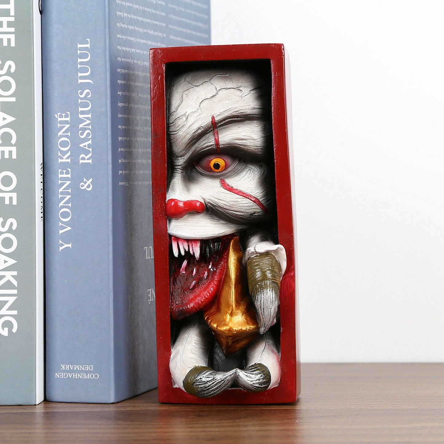 IT the Clown Resin Sculpture Bookshelf Insert